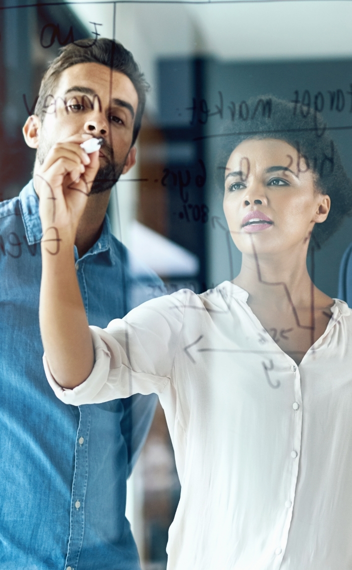 feeding-off-each-others-ideas-2025-04-06-08-13-31-utc